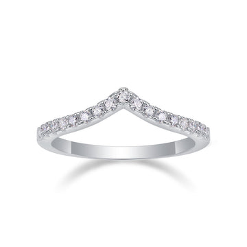 Elegant Luxury V Shaped Moissanite Ring